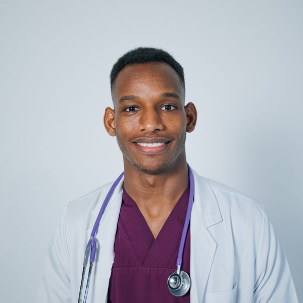 Dr Kwame Asante